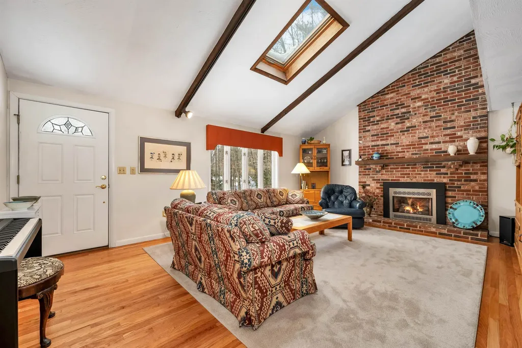 13 Park Street Windham NH 03087