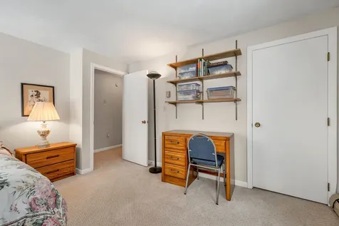 13 Park Street Windham NH 03087