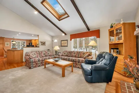 13 Park Street Windham NH 03087