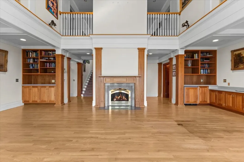 30 Lake Road Panton VT 05491