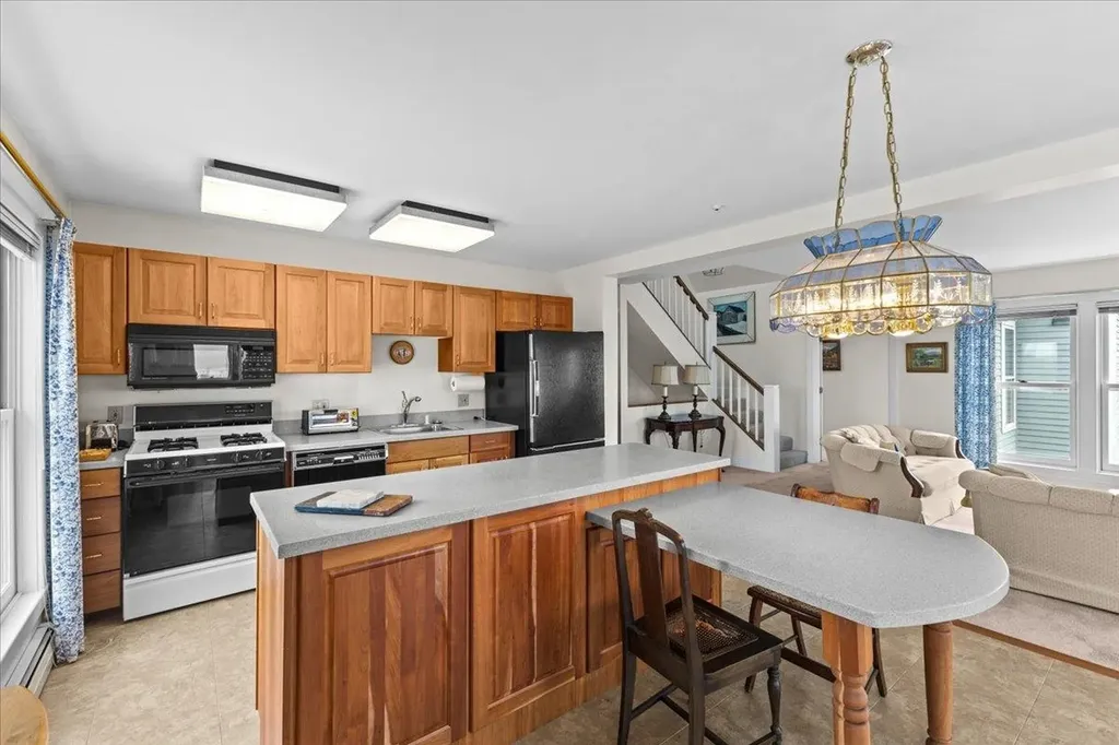 30 Lake Road Panton VT 05491