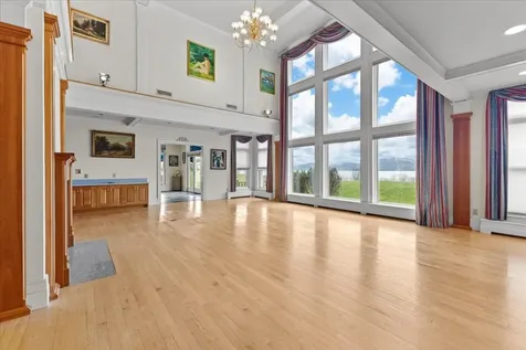 30 Lake Road Panton VT 05491