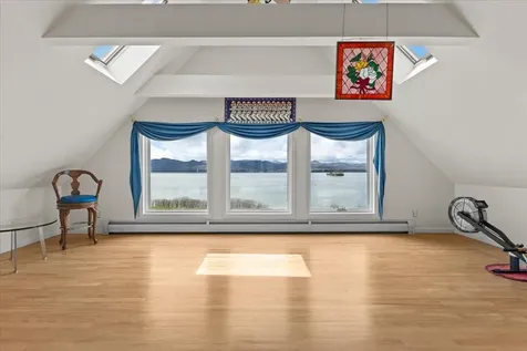 30 Lake Road Panton VT 05491