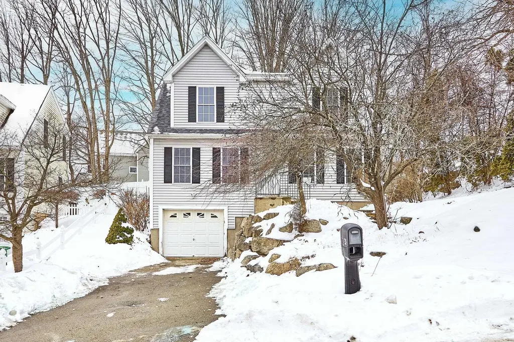 46 Cross Street Nashua NH 03064