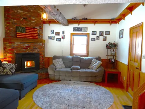 31 Palmer Road Chester VT 05143