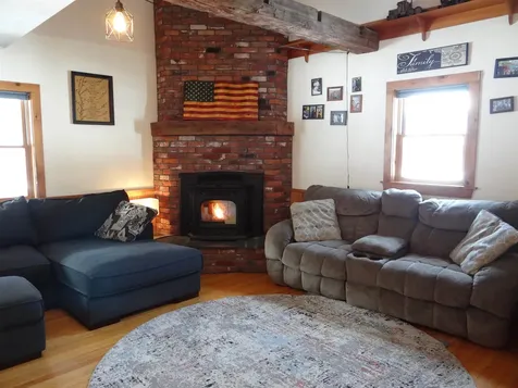31 Palmer Road Chester VT 05143