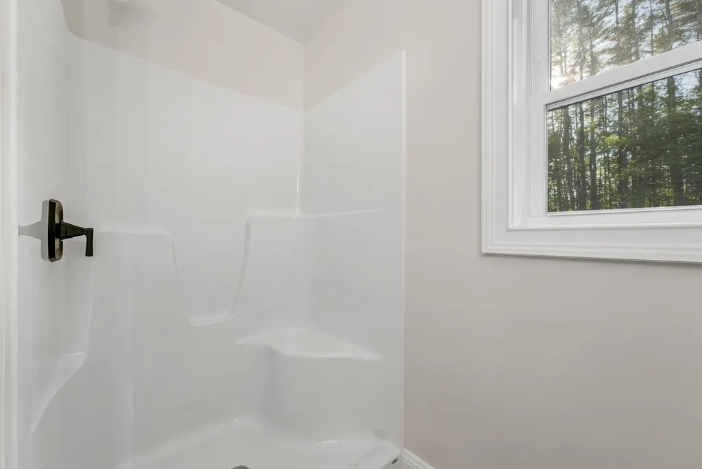 127 Kaime Road Chichester NH 03258