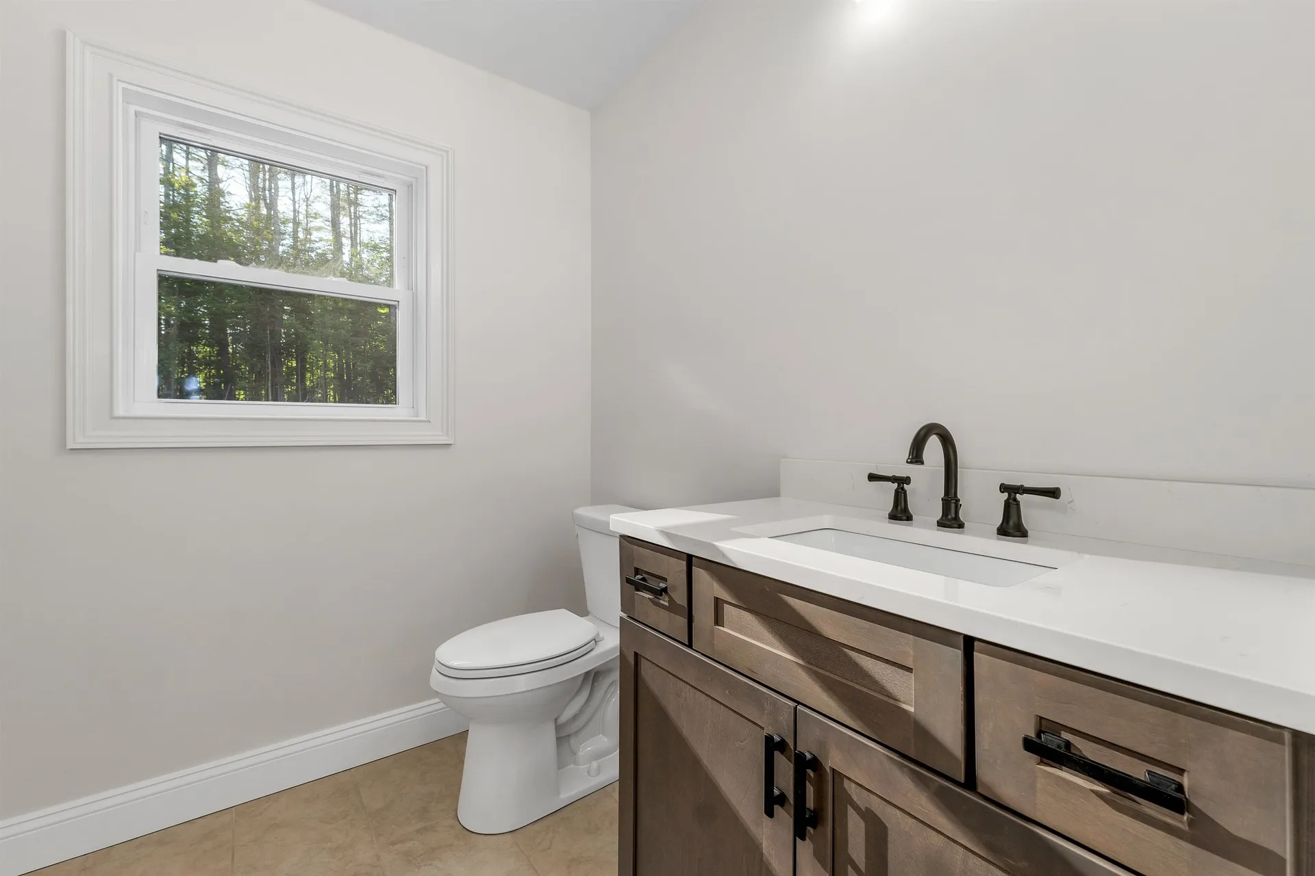 127 Kaime Road Chichester NH 03258