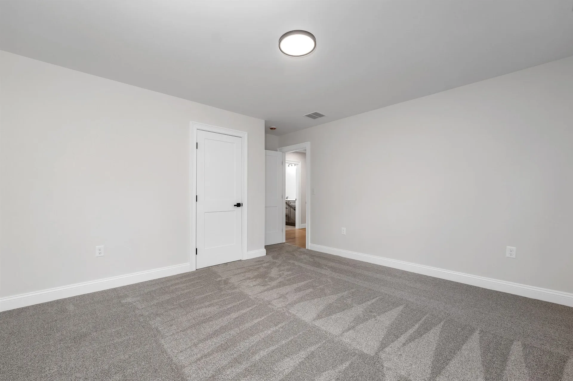 127 Kaime Road Chichester NH 03258