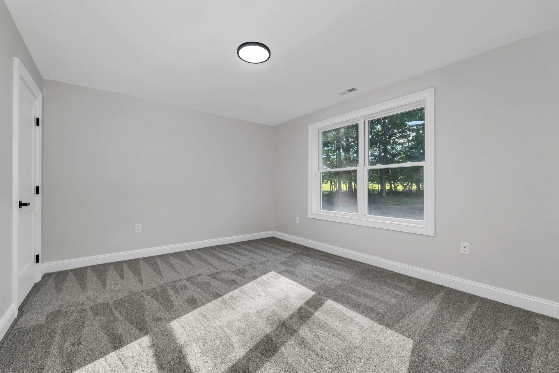 127 Kaime Road Chichester NH 03258