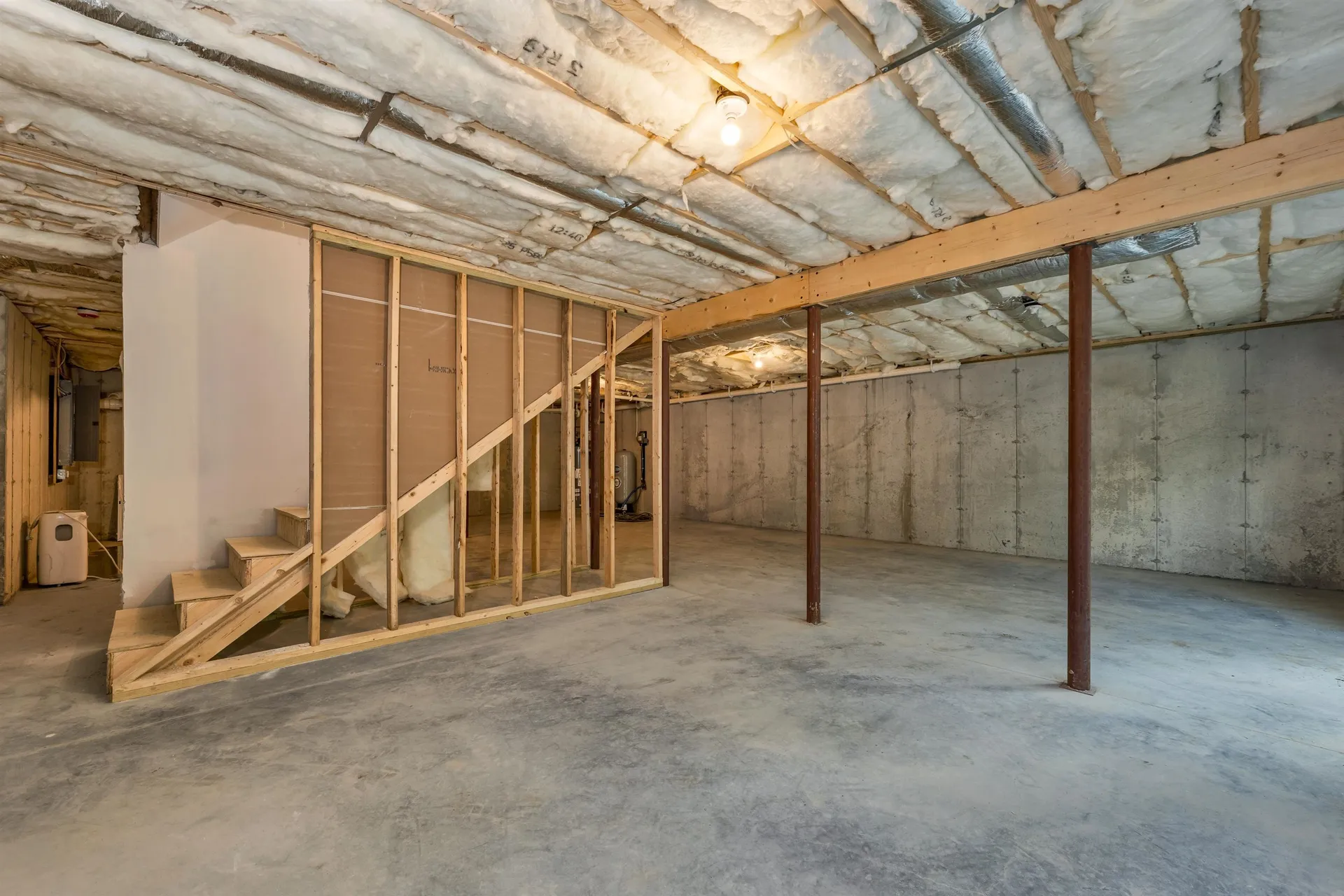 127 Kaime Road Chichester NH 03258