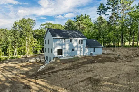 127 Kaime Road Chichester NH 03258