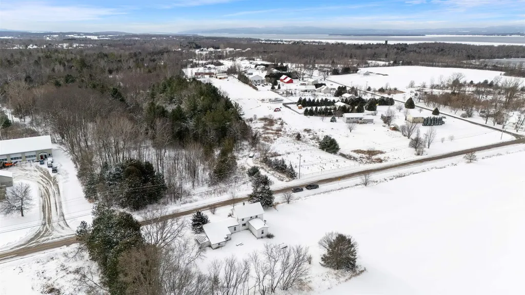 82 Allen Road Grand Isle VT 05458-2011