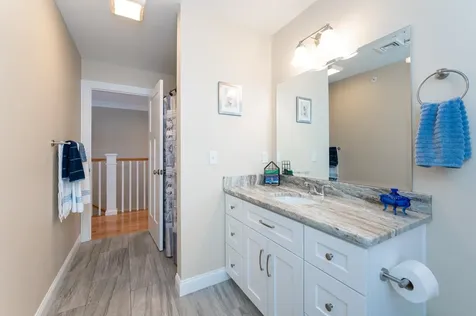 254 Villager Road Chester NH 03036