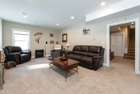 254 Villager Road Chester NH 03036