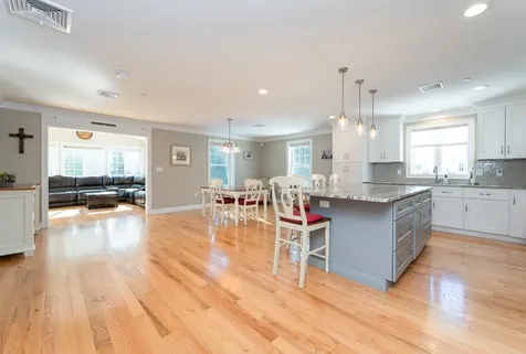 254 Villager Road Chester NH 03036
