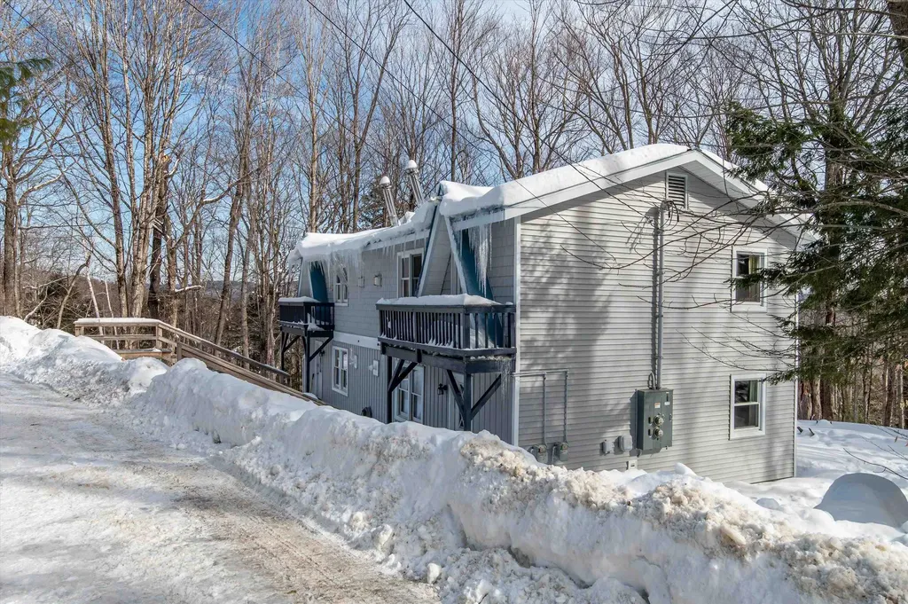 149 Upper Crossroad Ludlow VT 05149