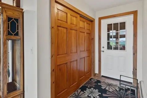 217 Winsor Drive Hartford VT 05001