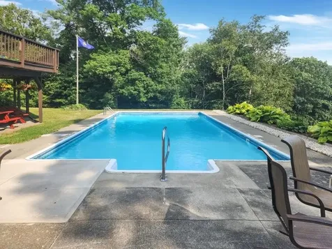 217 Winsor Drive Hartford VT 05001