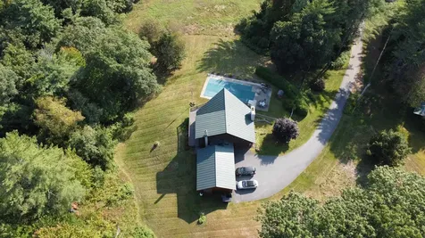 217 Winsor Drive Hartford VT 05001