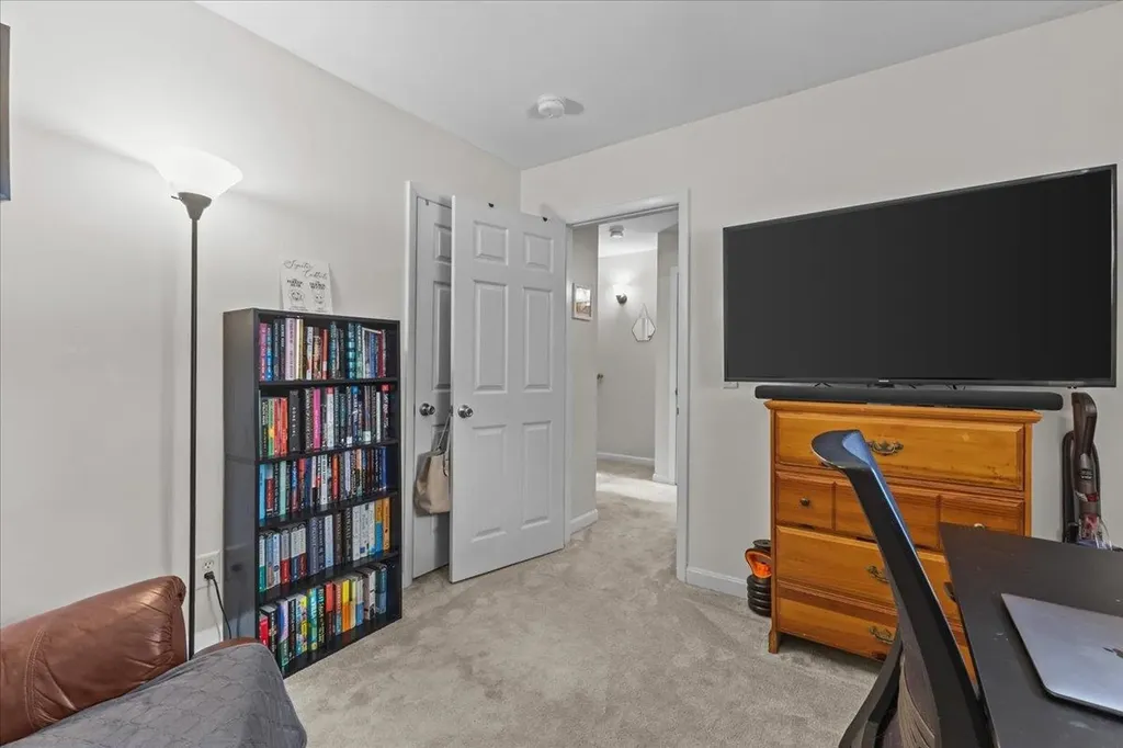 86 Pinecrest Drive Essex VT 05452