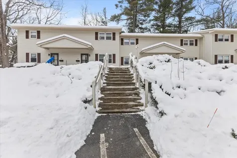 86 Pinecrest Drive Essex VT 05452