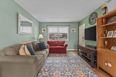 86 Pinecrest Drive Essex VT 05452