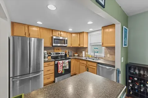 86 Pinecrest Drive Essex VT 05452