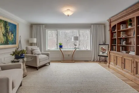 5 Pembroke Way Bedford NH 03110