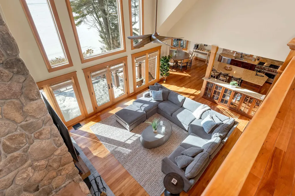 40 Boathouse Road Moultonborough NH 03254