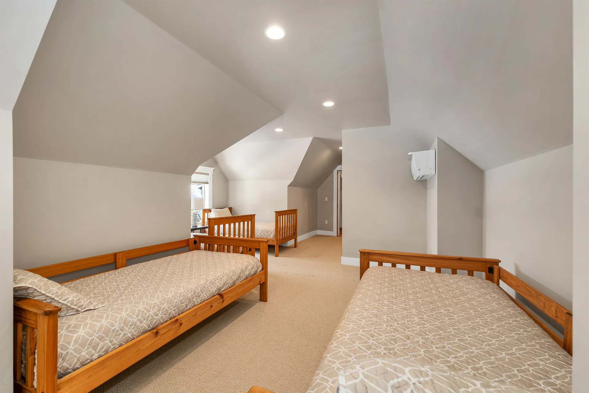 40 Boathouse Road Moultonborough NH 03254