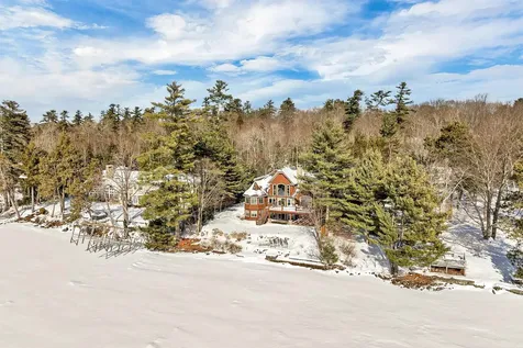 40 Boathouse Road Moultonborough NH 03254
