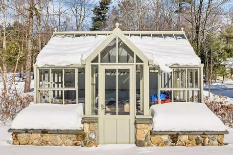 40 Boathouse Road Moultonborough NH 03254