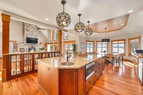 40 Boathouse Road Moultonborough NH 03254