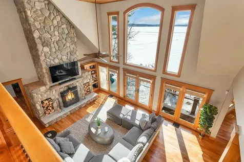 40 Boathouse Road Moultonborough NH 03254