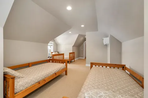 40 Boathouse Road Moultonborough NH 03254