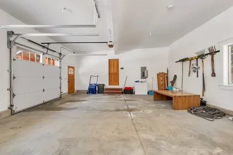 40 Boathouse Road Moultonborough NH 03254