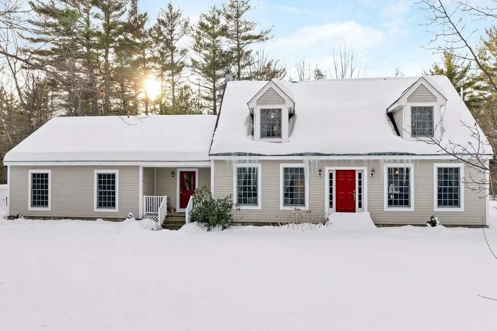 77 Washington Drive Wakefield NH 03830