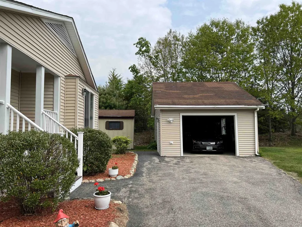 57 Hub Hollow Road Danville NH 03819