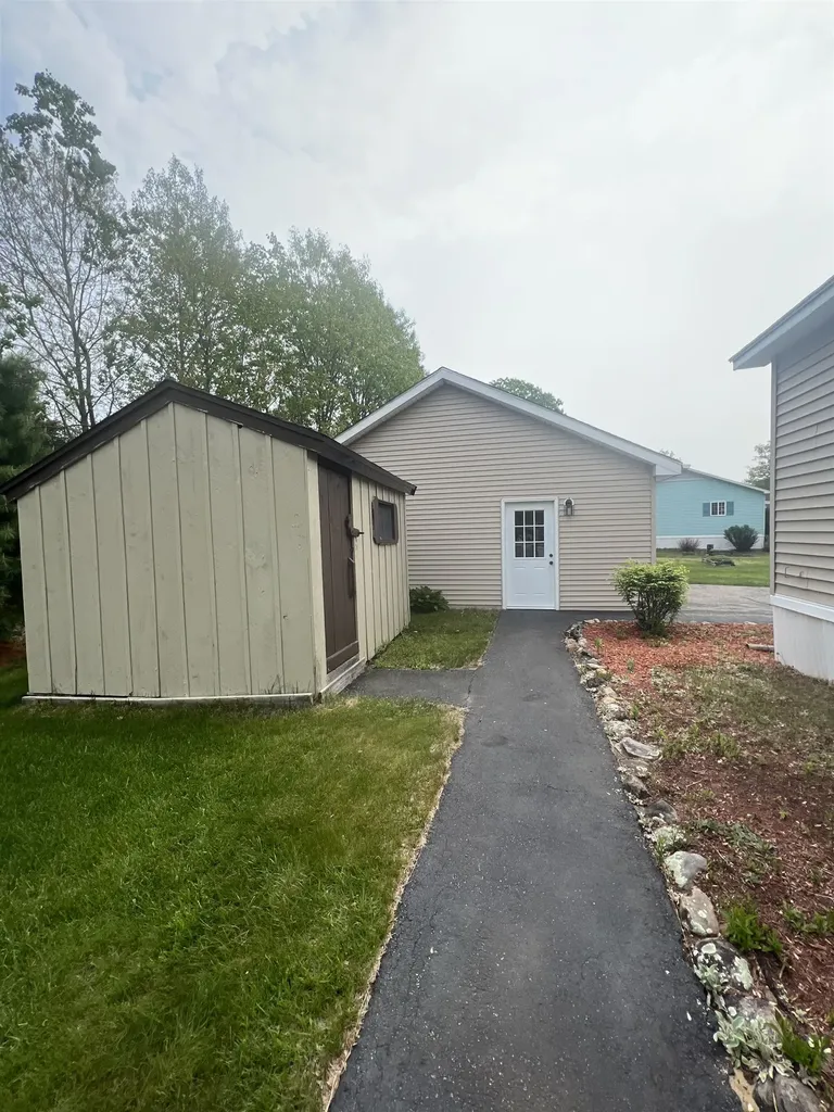 57 Hub Hollow Road Danville NH 03819
