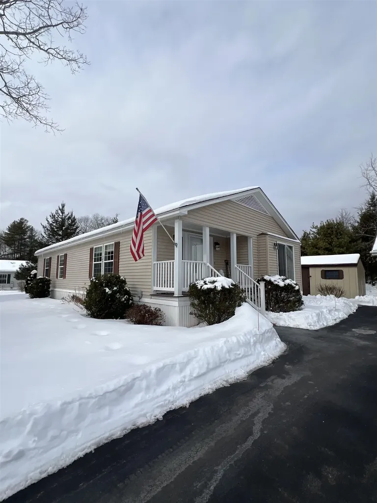 57 Hub Hollow Road Danville NH 03819