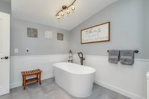 11 Northside Drive Concord NH 03303