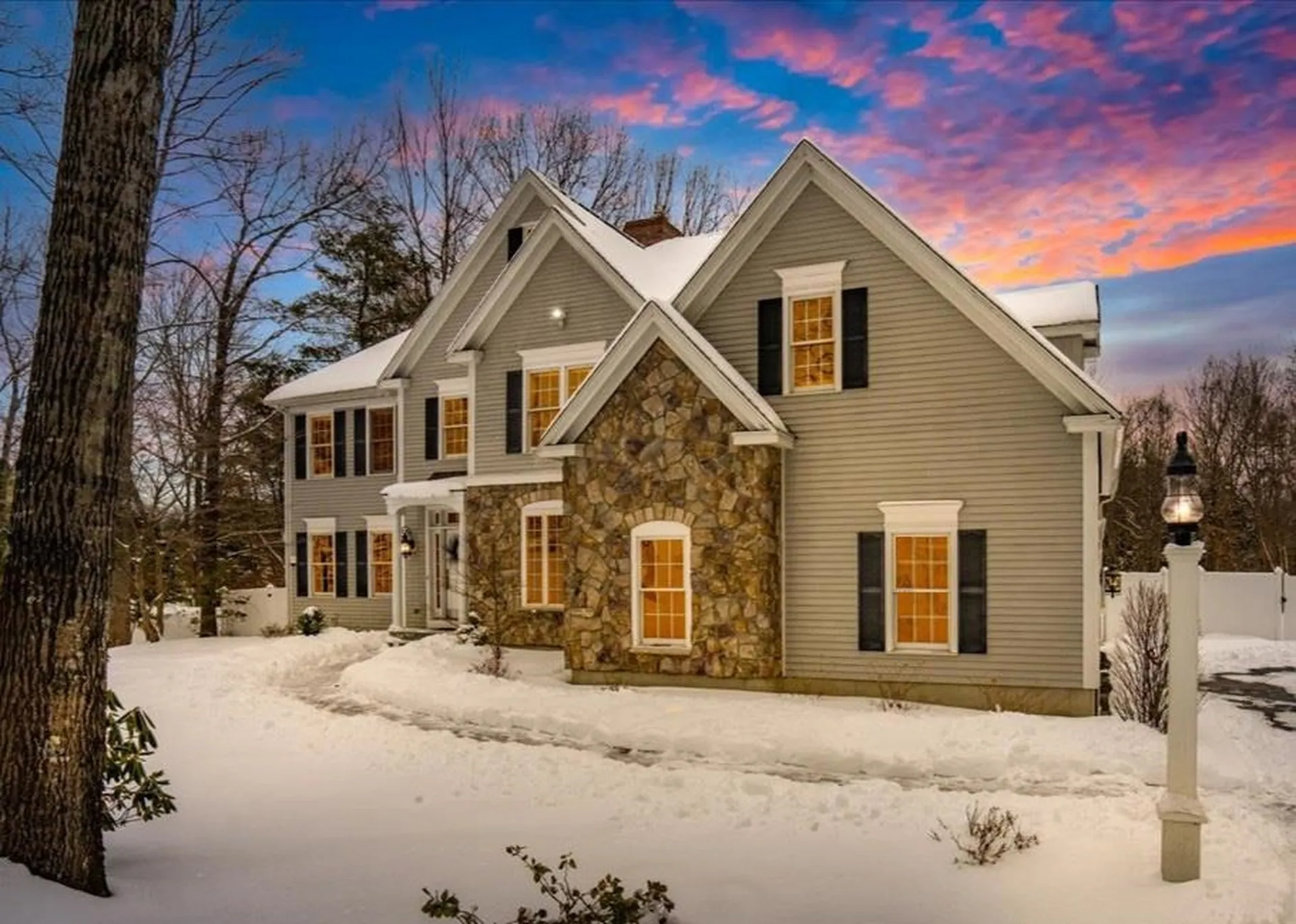 19 Mcafee Farm Road Bedford NH 03110