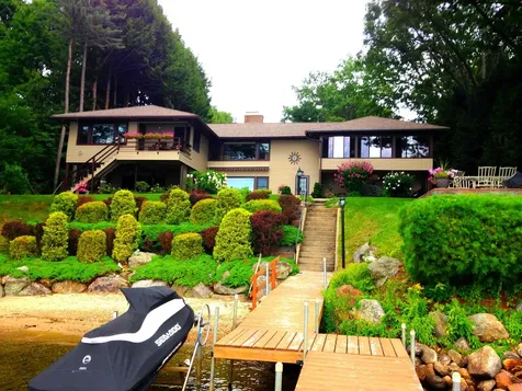 48 Shore Drive Laconia NH 03246