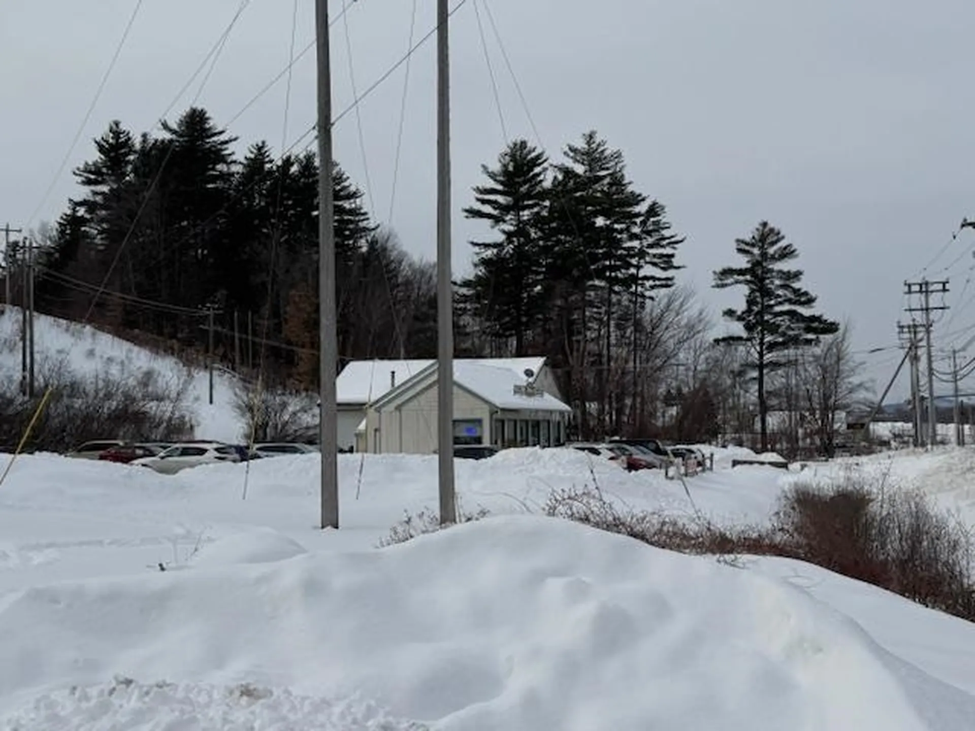 1457 Lake Shore Road Gilford NH 03249