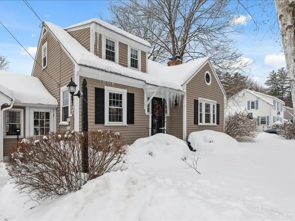 58 Arch Street Keene NH 03431