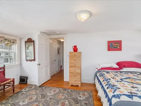 58 Arch Street Keene NH 03431