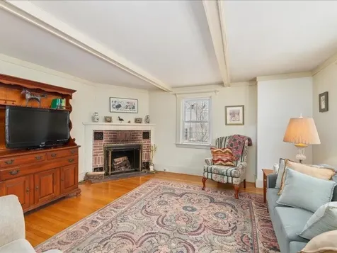 58 Arch Street Keene NH 03431