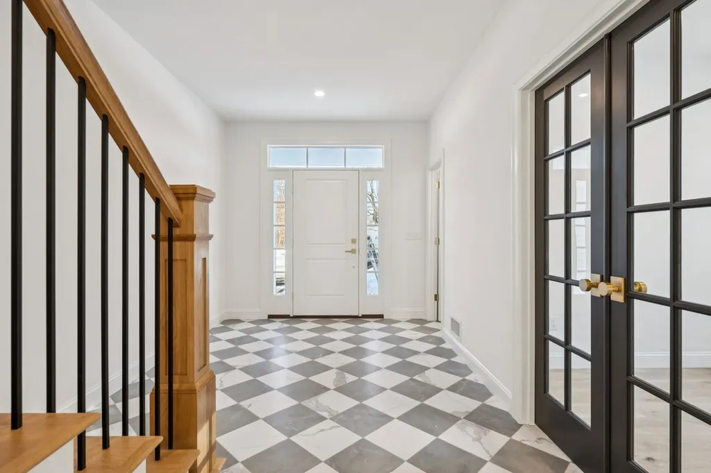 201 Kearsarge Way Portsmouth NH 03801