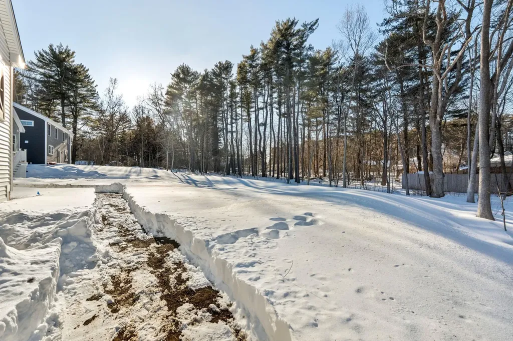 201 Kearsarge Way Portsmouth NH 03801